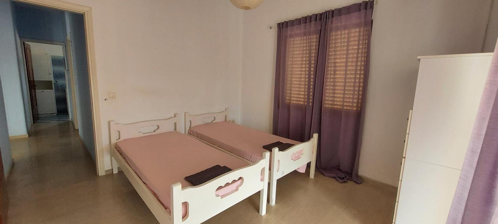 Rena'S Sea View Apartment Артемида Екстериор снимка